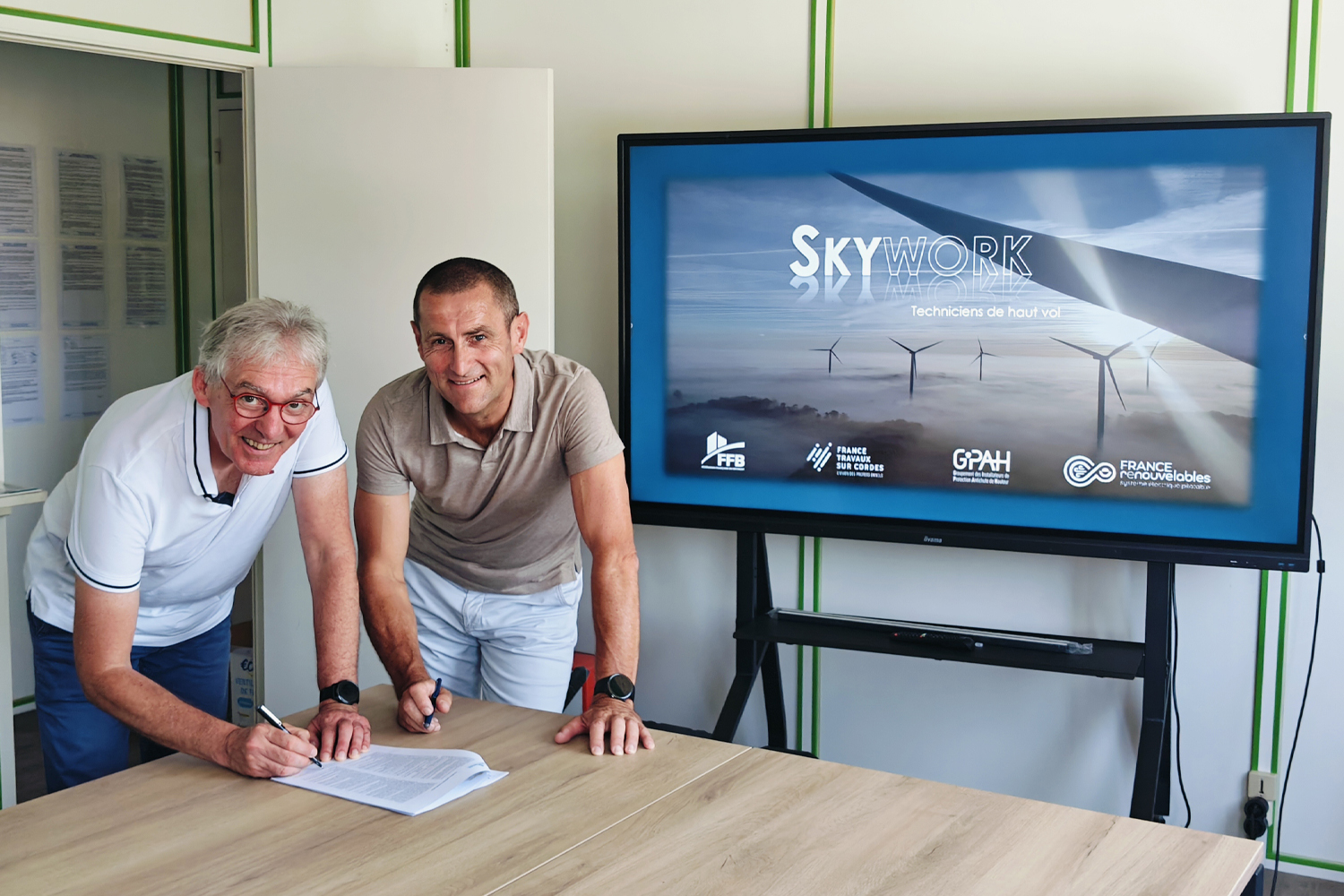 GROUPE CAN Rachète SKY WORK basé en Centre-Val de Loire